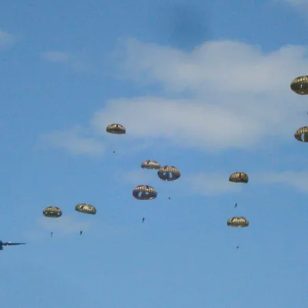 Penzion Relais De La Liberte - Utah Sainte-Marie-du-Mont (Manche)